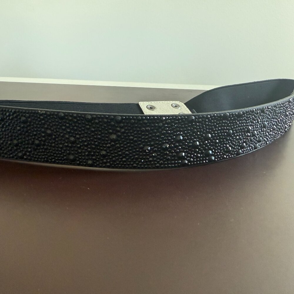 White House Black Market Black Beaded Stretch Belt – Size M